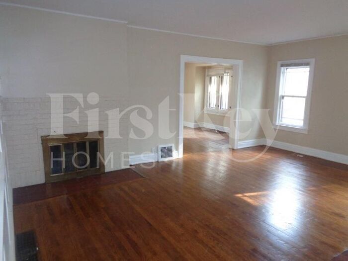 Building Photo - 439 North Ave