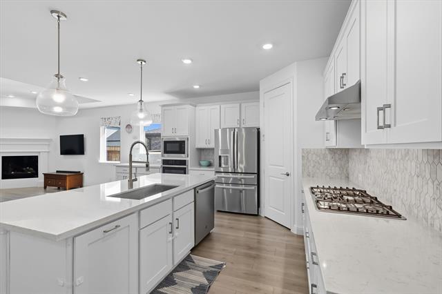 Building Photo - 1708 Nightshade Ln