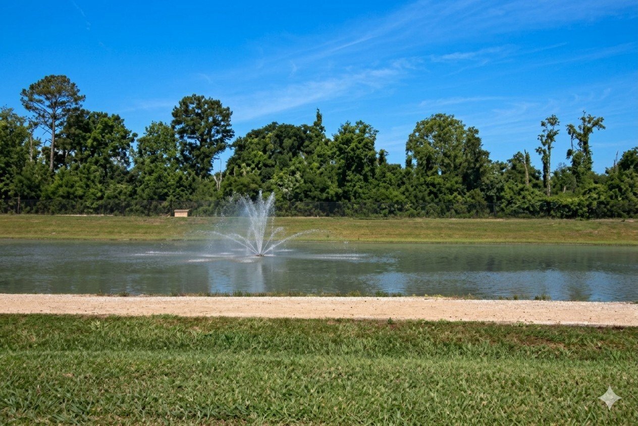 Building Photo - 2930 Ribbon Creek Way