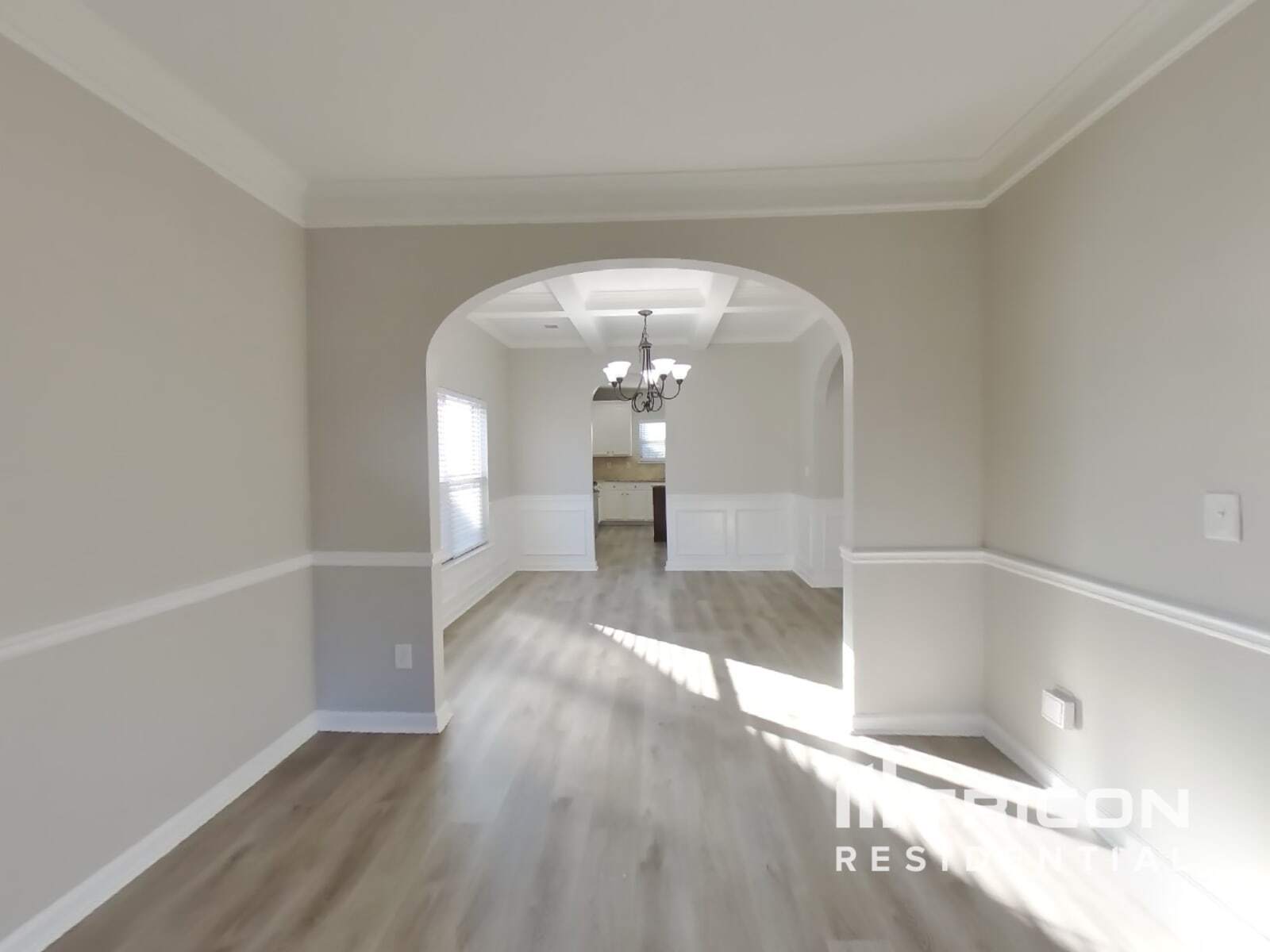 Building Photo - 409 Akers Dr