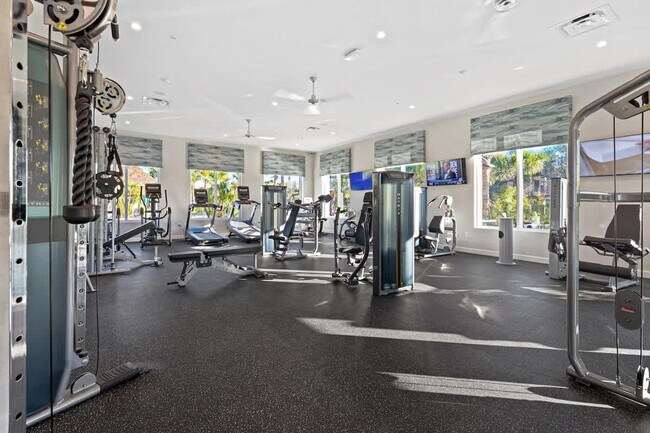 Building Photo - 4702 Sleepy Hollow Dr