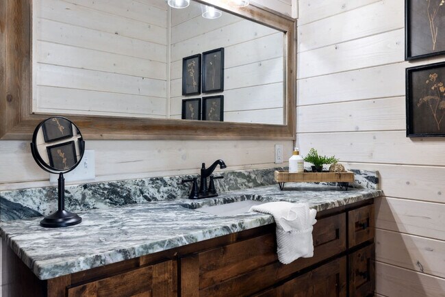 Building Photo - 25 Eagle Pne Ln