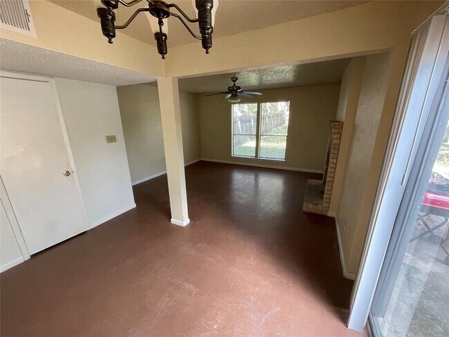 Building Photo - 4900 Cana Cove
