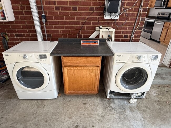 Building Photo - Beautiful 3BR Home with Garage, Finished Walk-Out Basement & Bonus Spaces- Beltsville, MD