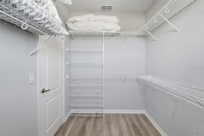 Building Photo - 16029 Tollington Alley