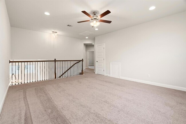 Building Photo - 2439 Soprano Wy