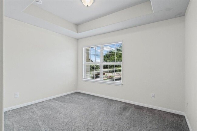Building Photo - 1502 Airedale Rd