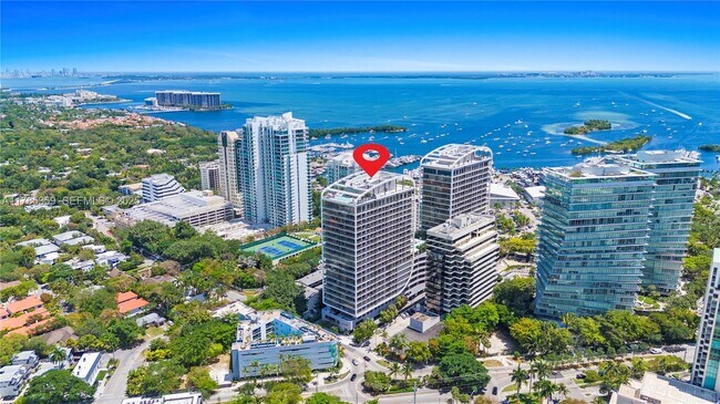 Building Photo - 2678 Tigertail Ave