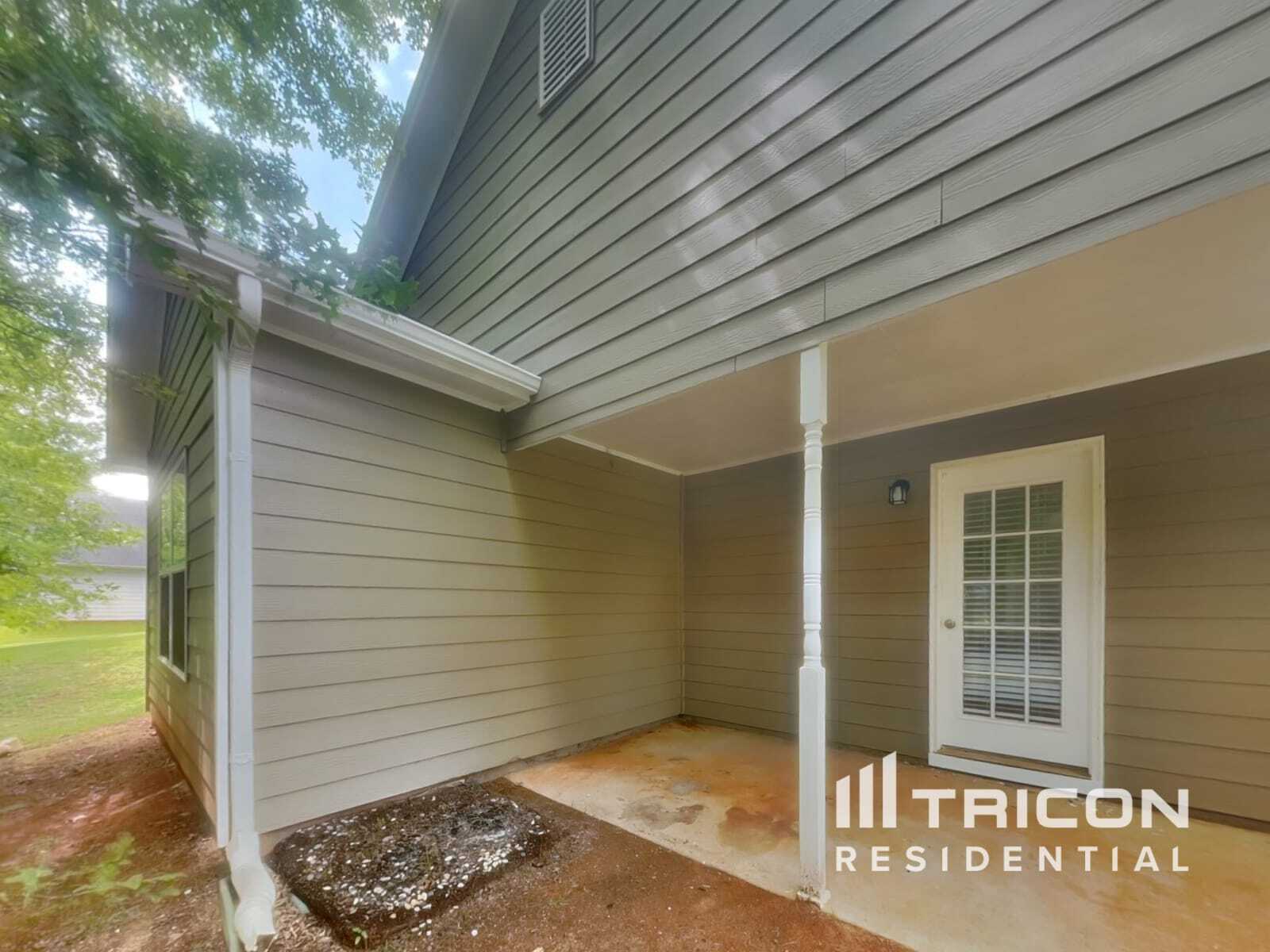 Building Photo - 484 Cathedral Dr
