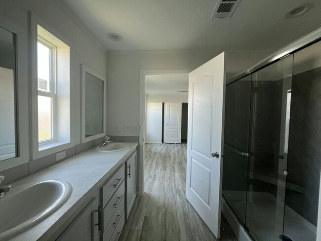 Building Photo - 246 Bimini Cay Cir
