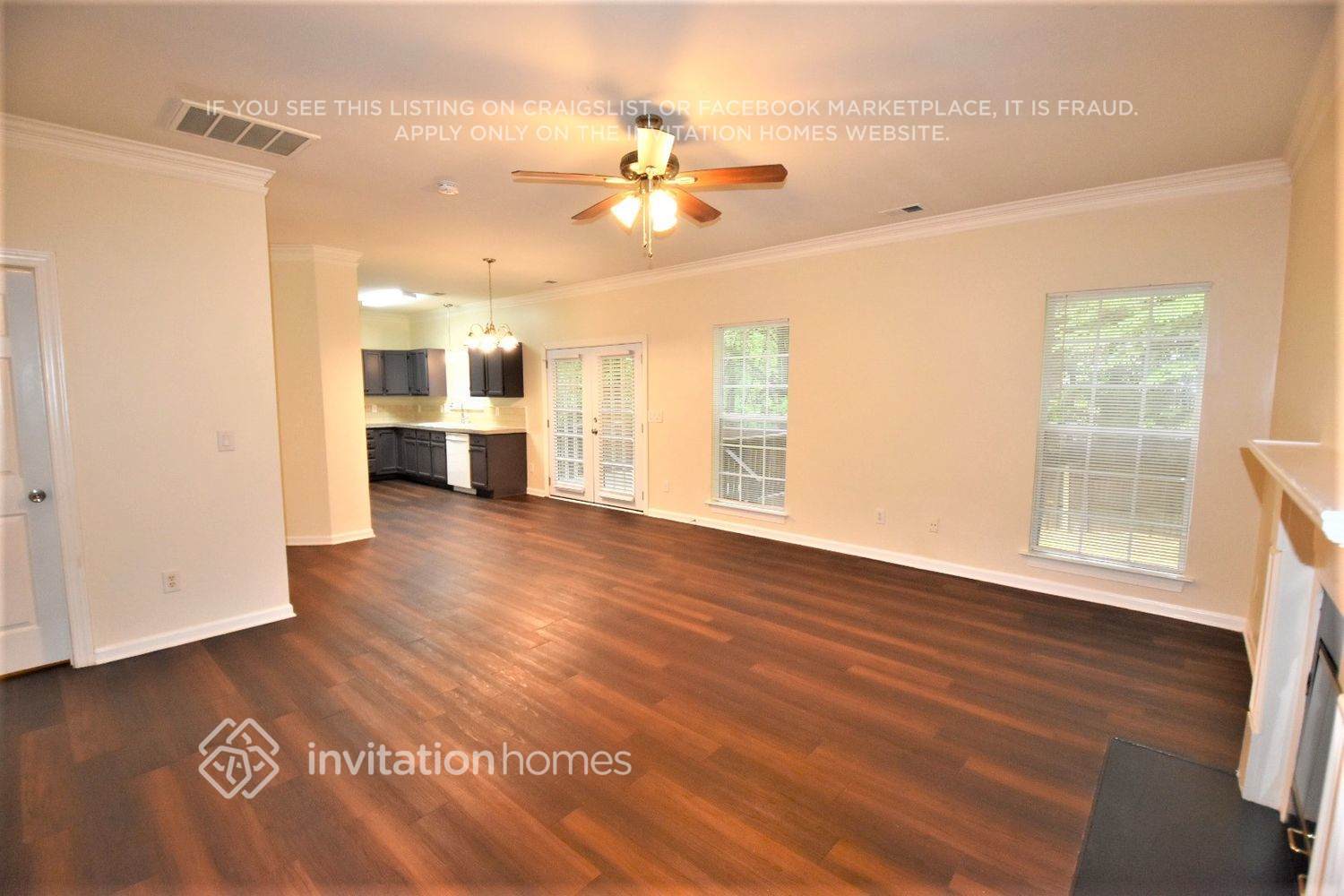 Building Photo - 2505 Century Oaks Ln