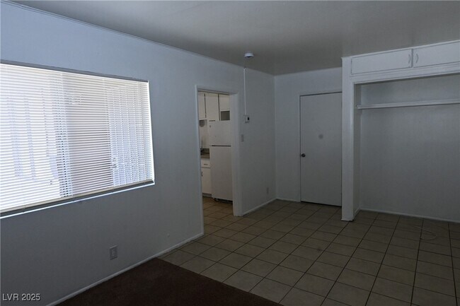 Building Photo - 2200 Marlin Ave