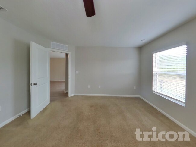 Building Photo - 1905 Constitutional Republic Pl