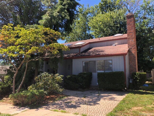 Primary Photo - 39 B S Norwood Rd