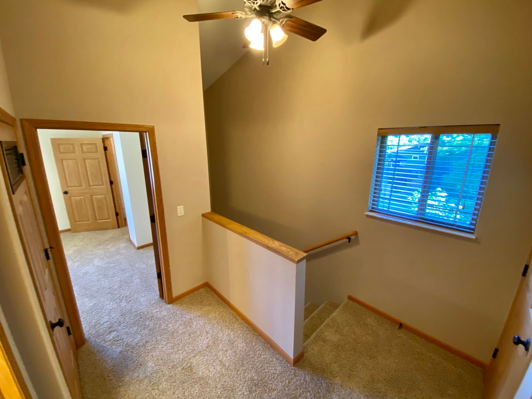 Building Photo - 3809 Cliffside Dr