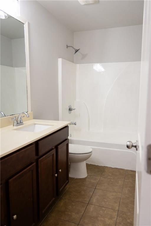 Building Photo - 4960 Ducote Trail