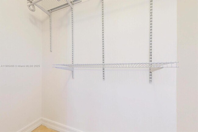 Building Photo - 3180 New York St