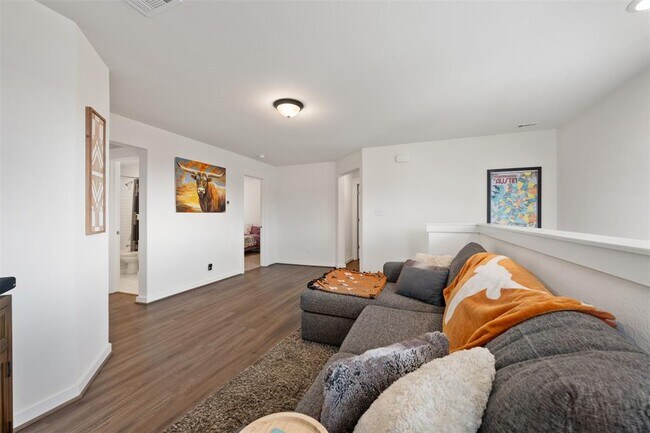 Building Photo - 8204 Prairie Rye Dr