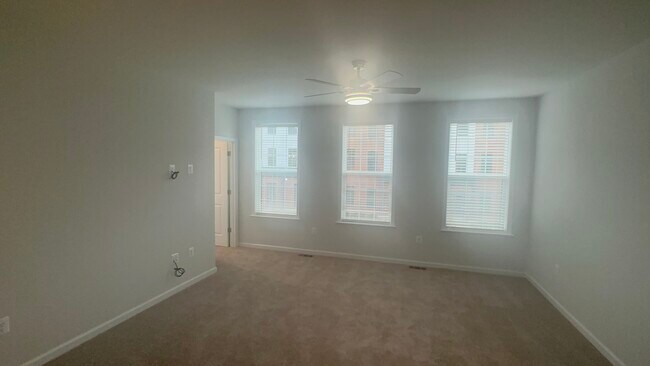 Building Photo - 13275 Coalfield Station Ln
