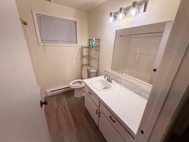 Building Photo - 8024 N Bicentennial Loop SE