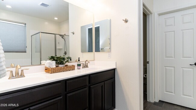 Building Photo - 10793 S 174th Ave