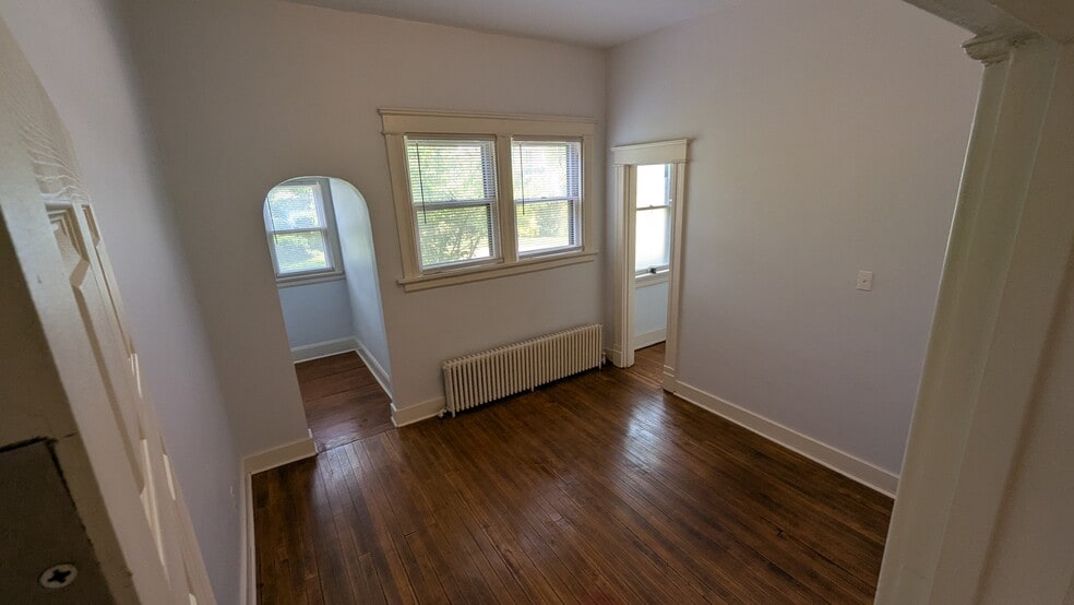 Second Bedroom - 2257 Scottwood Ave