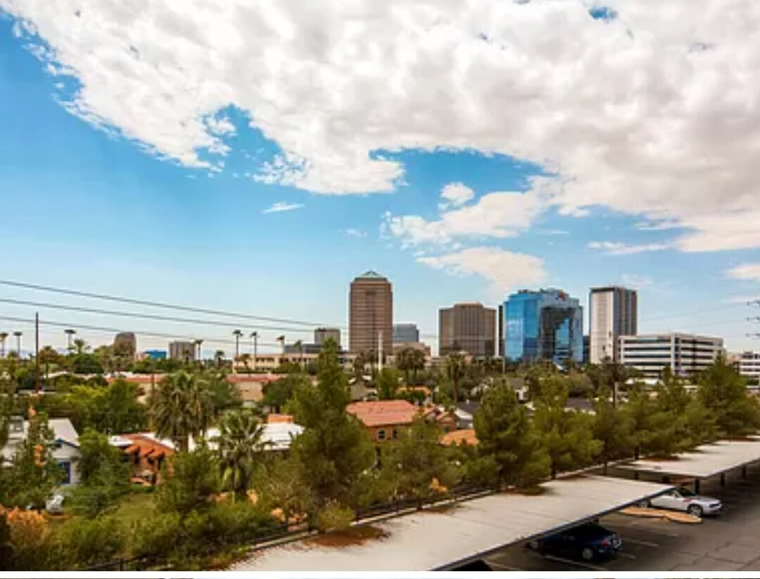 Building Photo - 3302 N 7th St