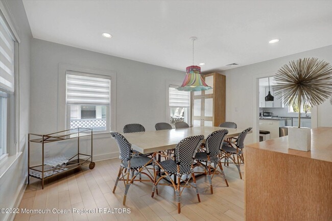 Building Photo - 1049 Norwood Ave