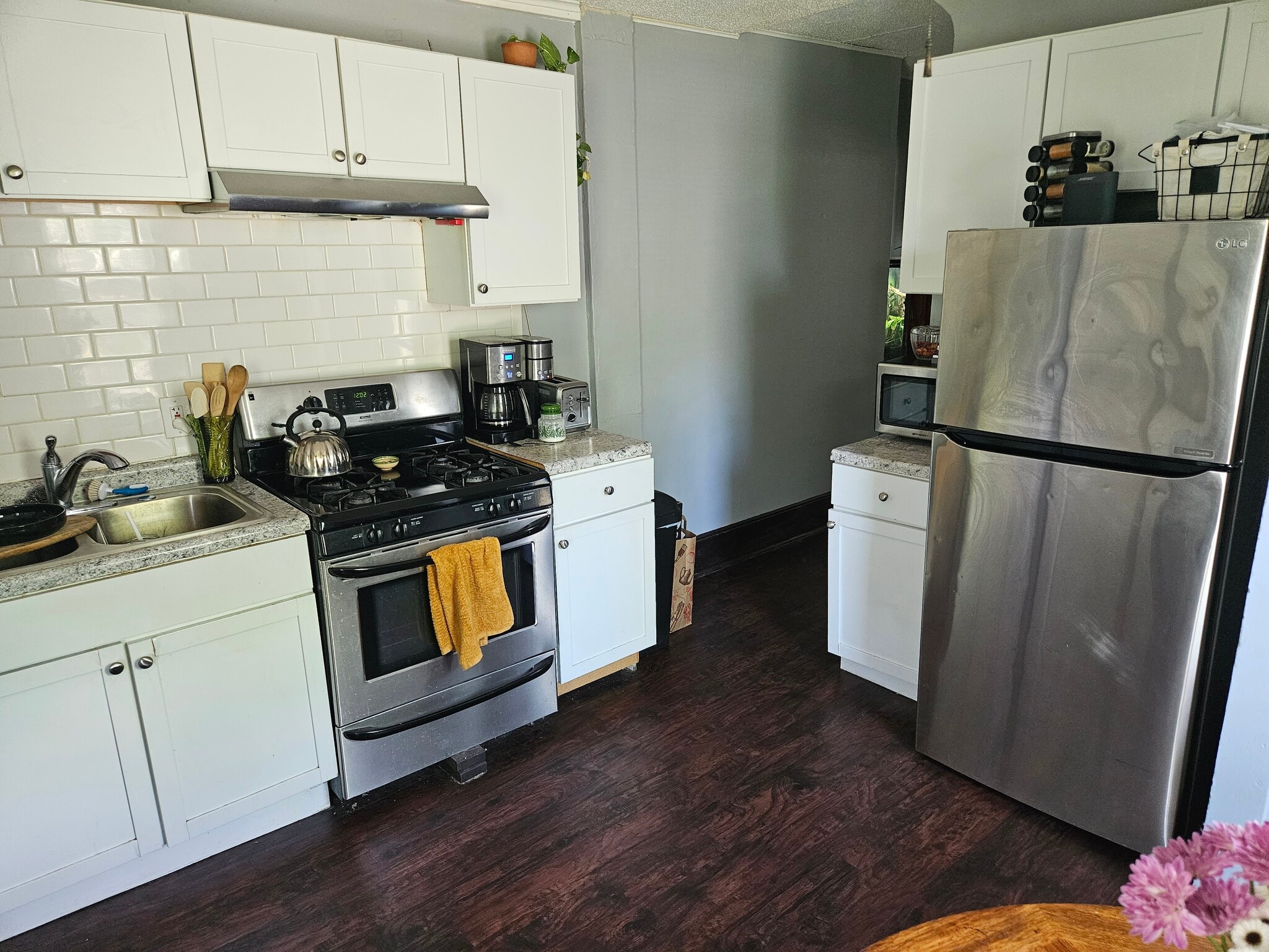 Main Floor Kitchen - 3901 11th Ave S