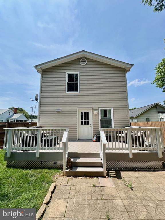 Building Photo - 183 Bend Farm Rd
