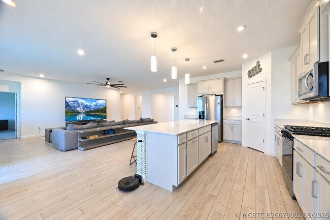 Building Photo - 14252 Murney Wy