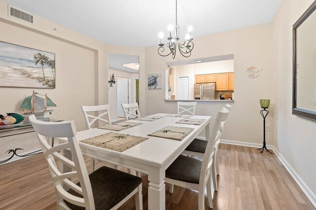 Building Photo - 265 Atlantis Cir