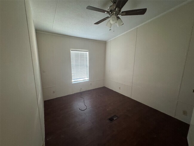 Building Photo - 16415 Tamra Ct