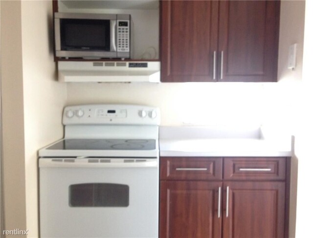 Building Photo - 2 br, 2 bath Condo - 433 SW 86th Ave Apt 1...