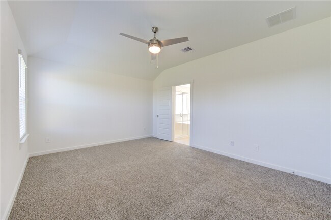 Building Photo - 8038 Tropea Dr