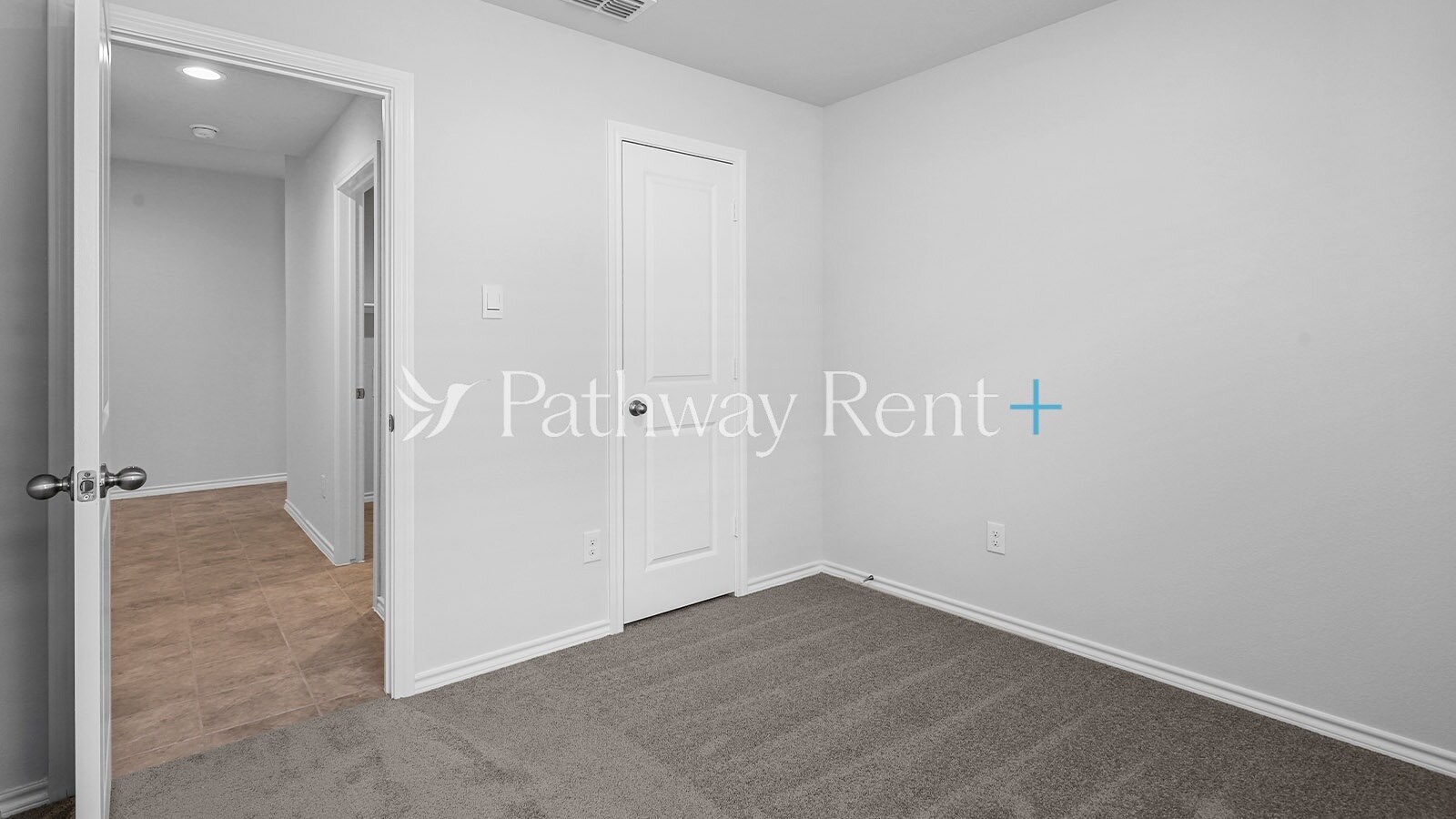 Building Photo - 8504 Hollymead Ln