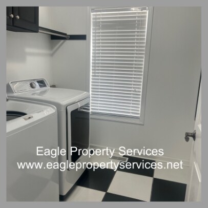 Building Photo - 3010 Lamory Ln