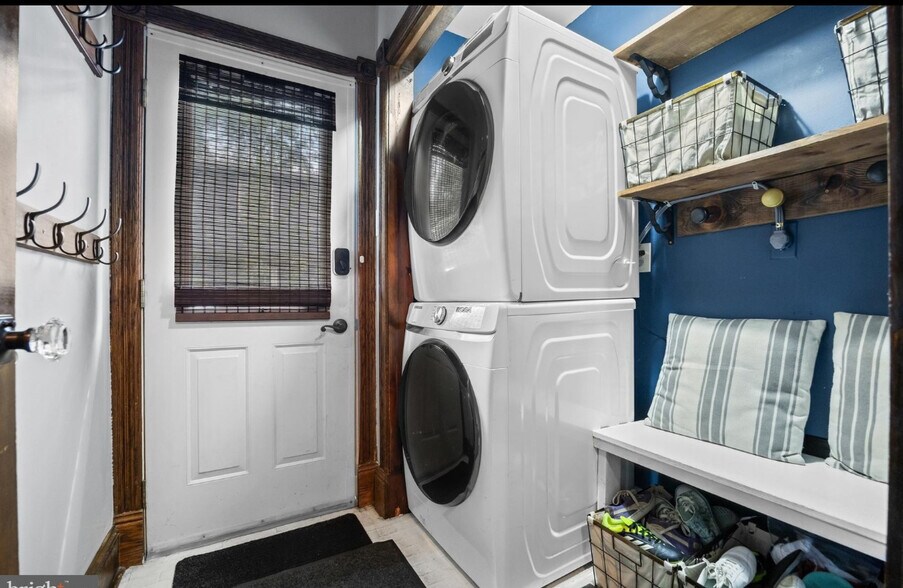laundry room - 127 W End Ave