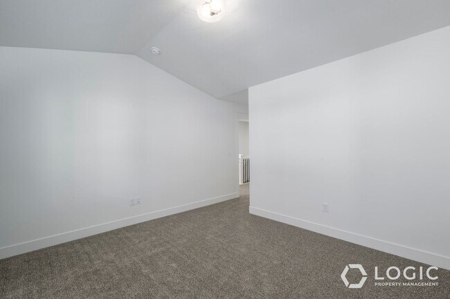 Building Photo - Brand New Townhome in Lehi Utah!