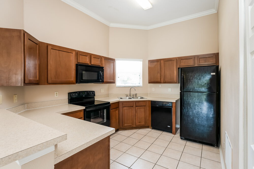 Building Photo - 2944 Cedena Cove St