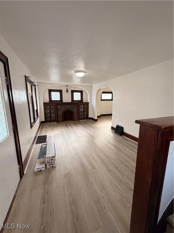 Building Photo - 612 Hallie Ave