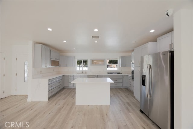 Building Photo - 19138 Hartland St