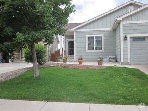 Building Photo - Beautiful single family Ranch style home A...