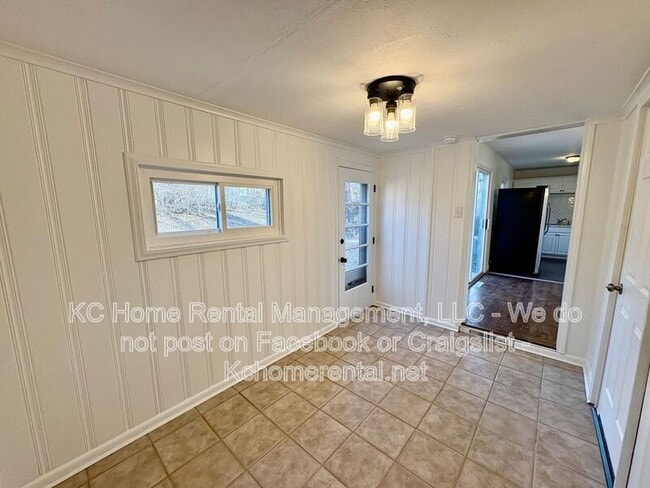 Building Photo - 9001 Jarboe St