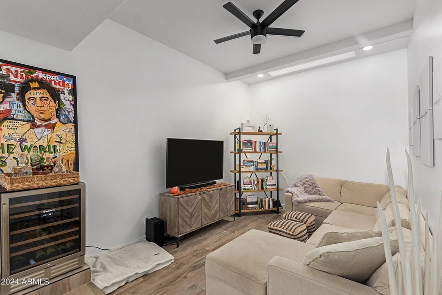 Building Photo - 4830 N 65th St