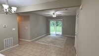 Building Photo - 101 Westview Pl