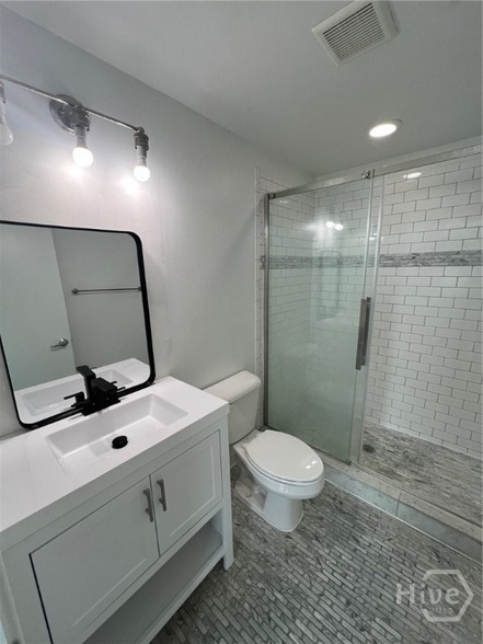 Building Photo - 545 Berrien St