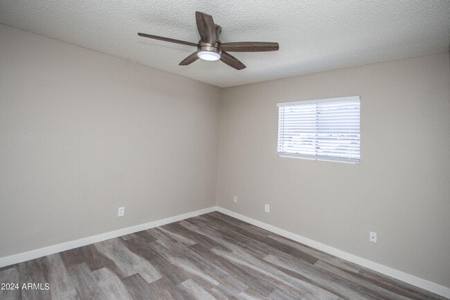 Building Photo - 720 S Dobson Rd