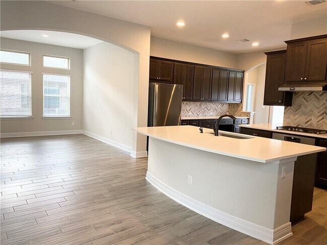 Building Photo - 2705 Rabbit Creek Dr