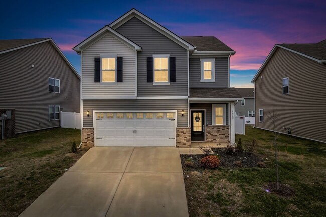 Building Photo - 1020 Baltusrol Ln